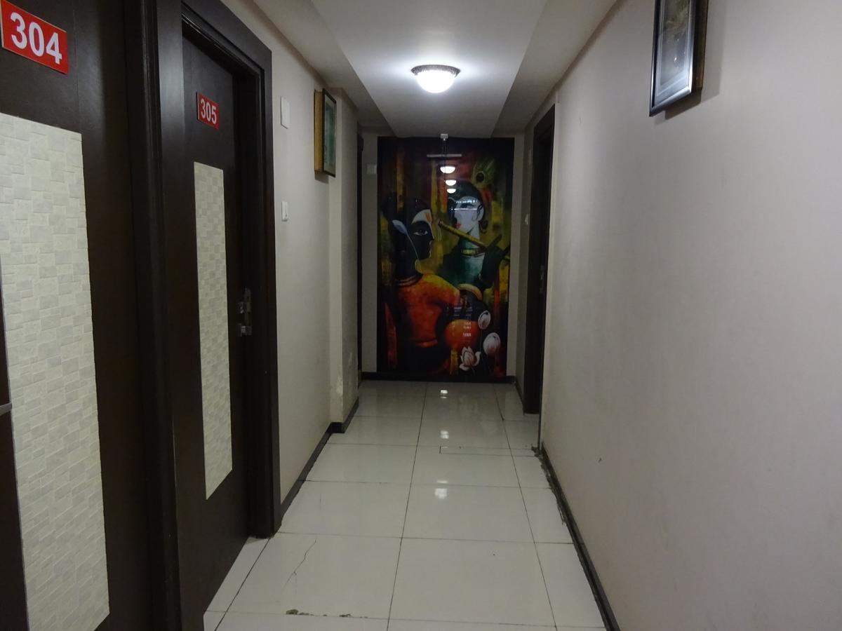 Hotel Royal Inn Αχμπανταμπάντ Εξωτερικό φωτογραφία